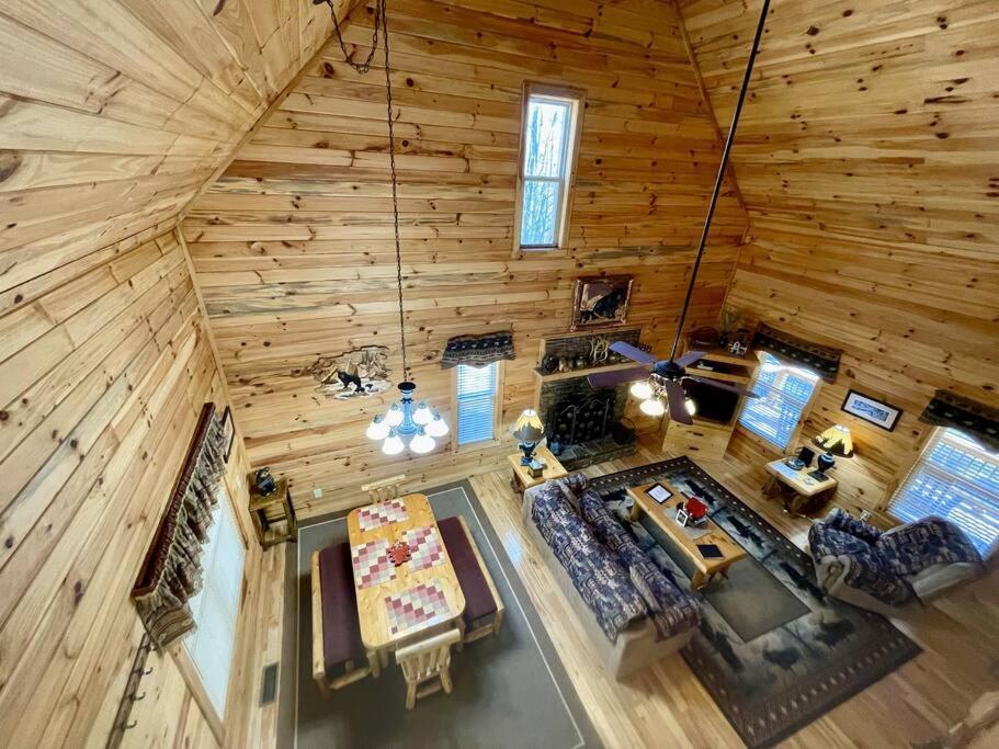 2 Bed Cabin Hot Tub Close To Helen #16 Exterior photo