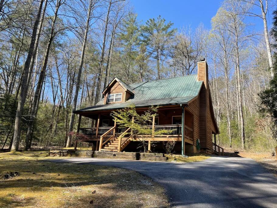 2 Bed Cabin Hot Tub Close To Helen #16 Exterior photo
