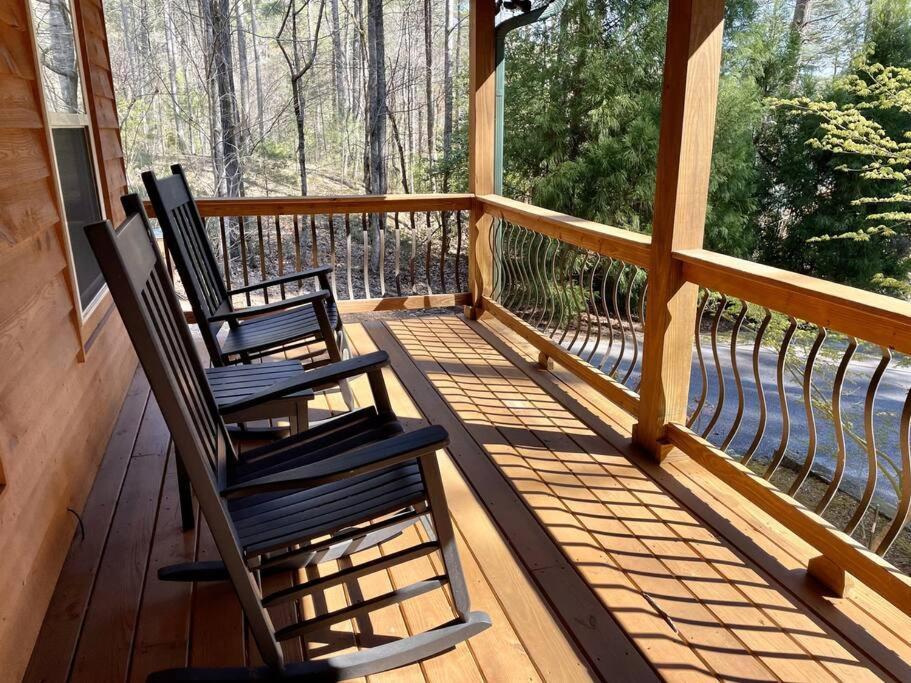 2 Bed Cabin Hot Tub Close To Helen #16 Exterior photo